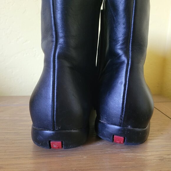 Prada soft black leather flat shoes boot size 37 1/2 - Picture 3 of 6